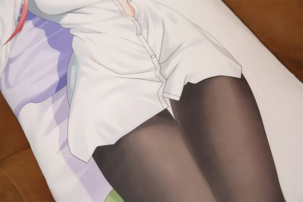 Full Body Pillow With Hole