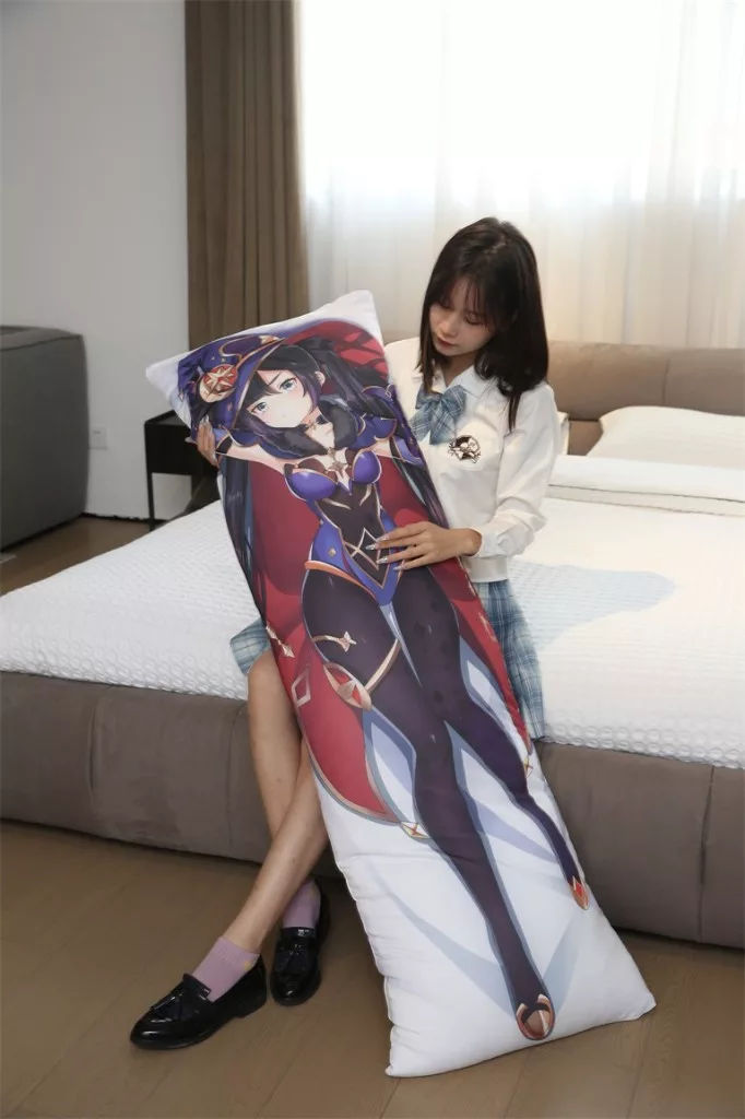 Full Body Pillow With Hole