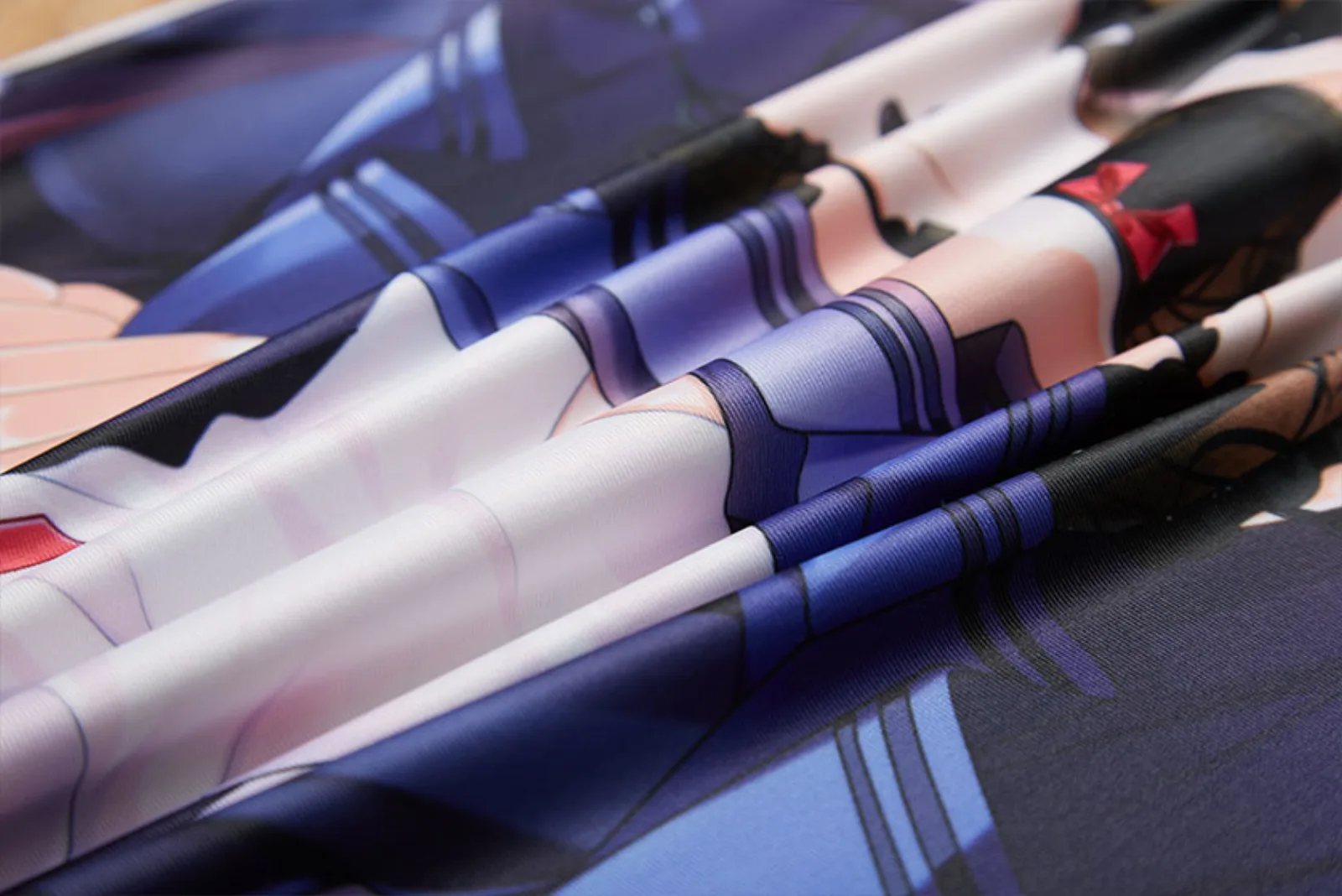 New 2WAY fabric close-up